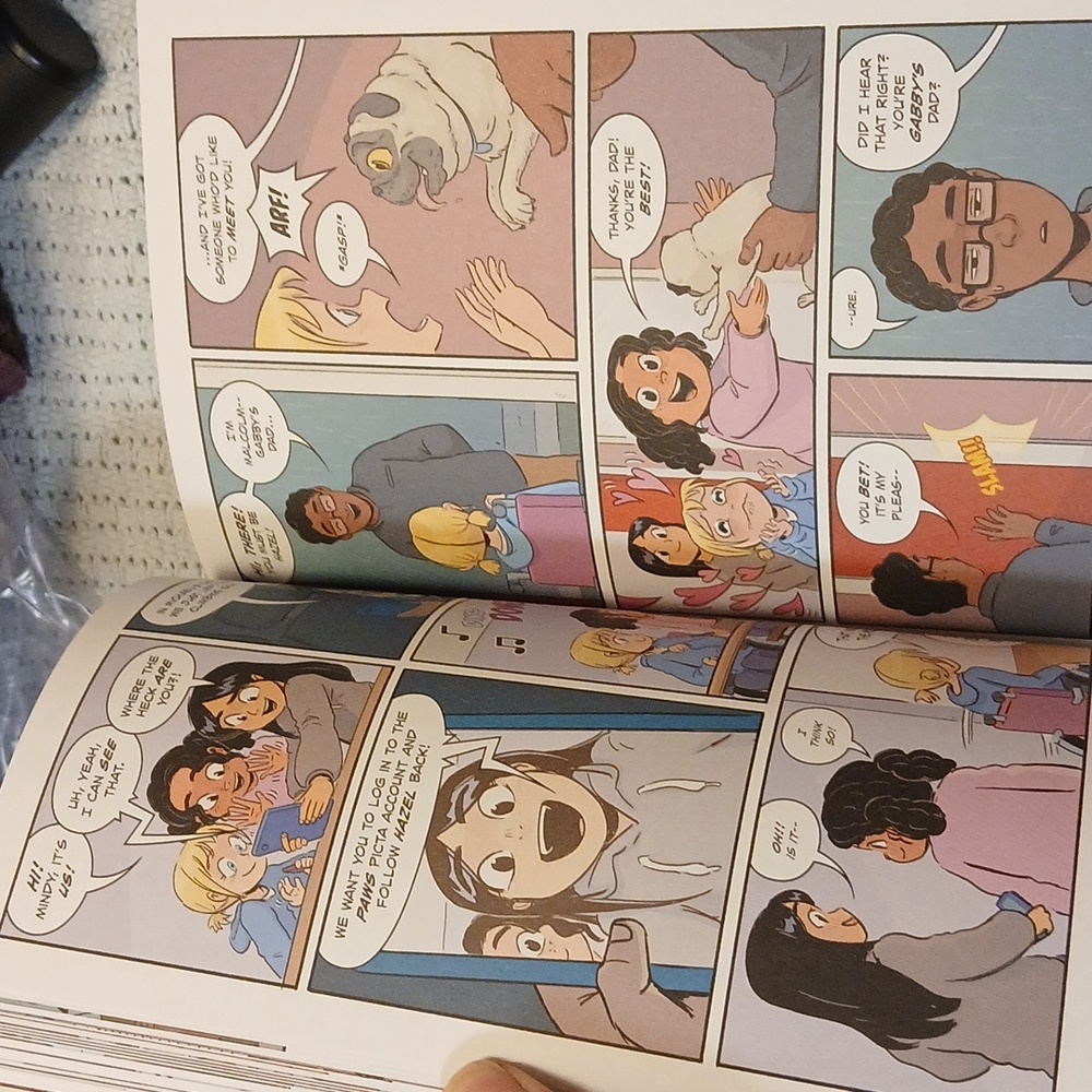 PAWS Graphic Novel Set - Colorful Illustrated Books For Ages 8-12 - Picture 10 of 17